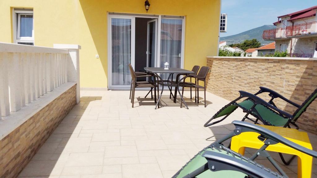 Villa Iva-Dom Kaštela Exterior foto